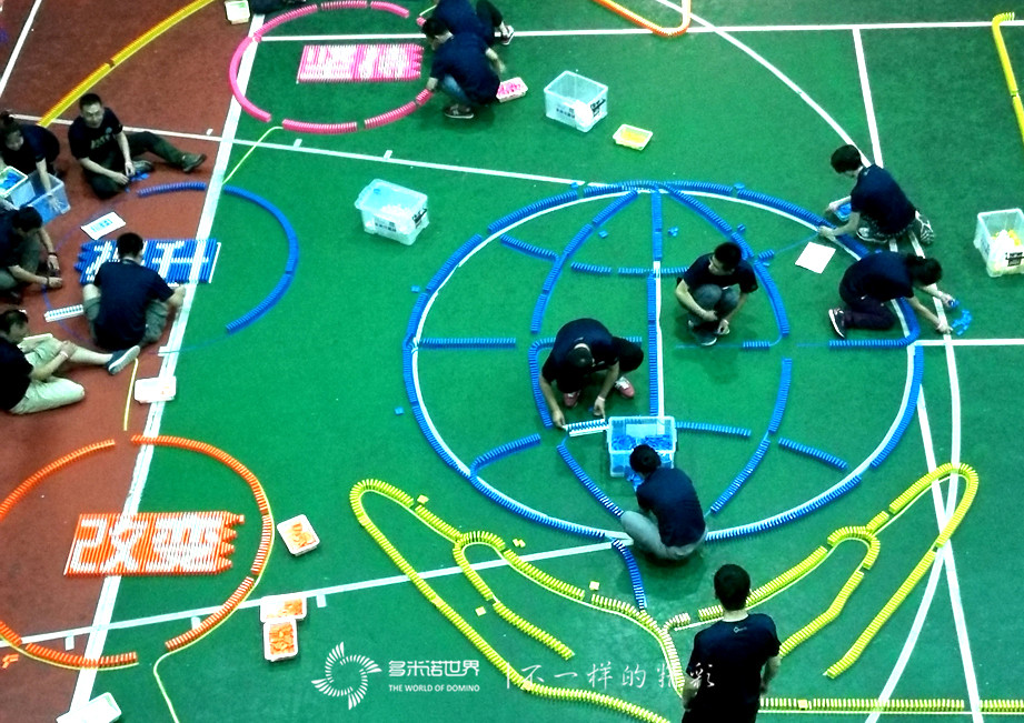 廣聯(lián)達(dá)DOD1-16夏令營多米諾骨牌挑戰(zhàn)賽