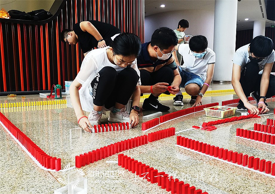 喜迎建黨100周年，用友員工送祝福