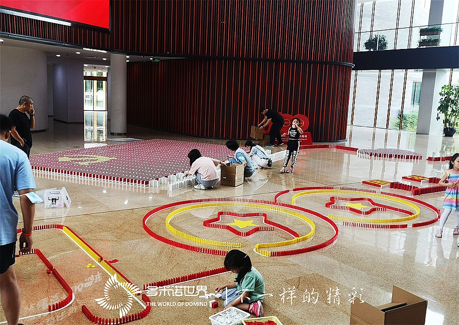喜迎建黨100周年，用友員工送祝福