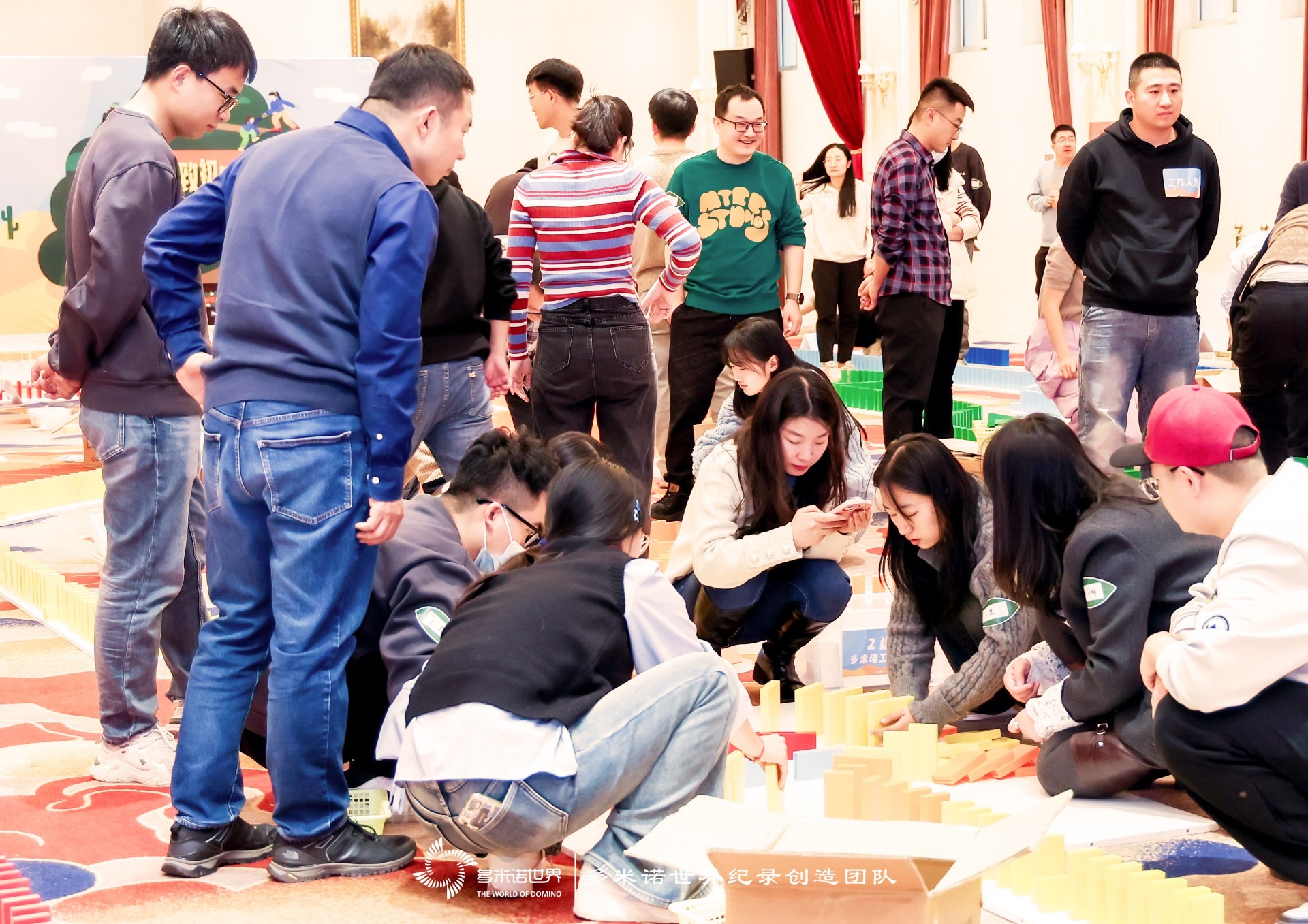 “致初心，啟未來”—— 西云數(shù)據(jù)多米諾團隊共創(chuàng)
